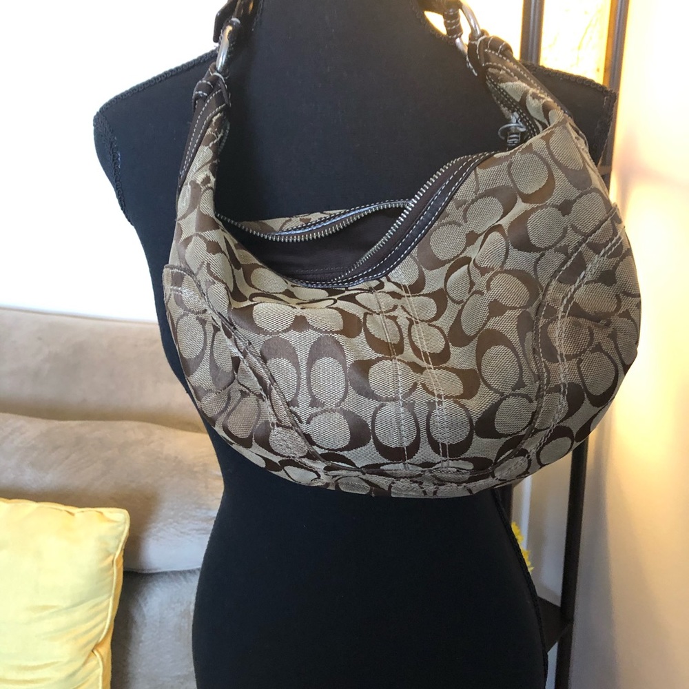 Coach purse - medium size